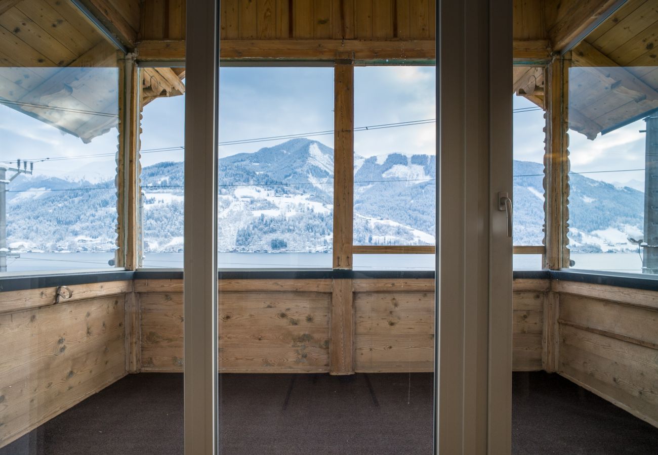 Beautiful view from the apartment in Zell am See | Villa Julia by we rent